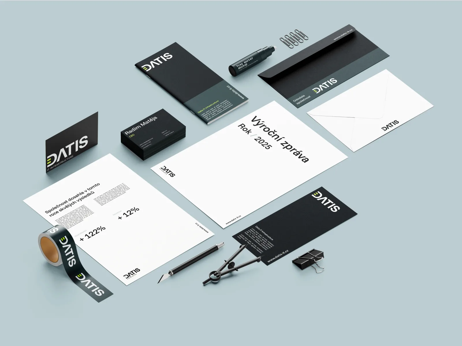 DATIS — tiskoviny s novou identitou: výroční zpráva, dopisní papír, obálky a vizitky